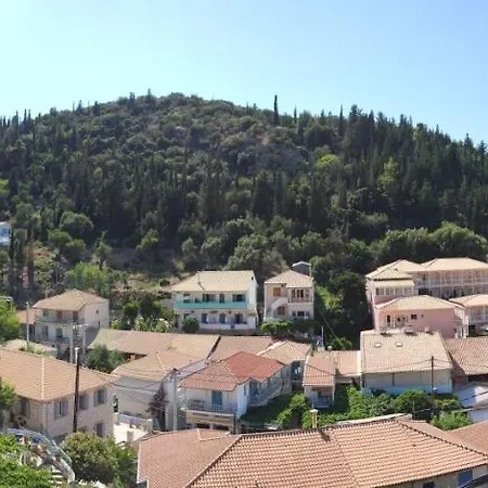 Spiros Aparthotel Agios Nikitas