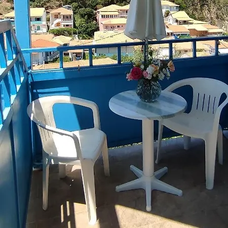 Spiros Agios Nikitas