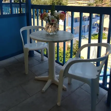 Spiros Aparthotel Agios Nikitas