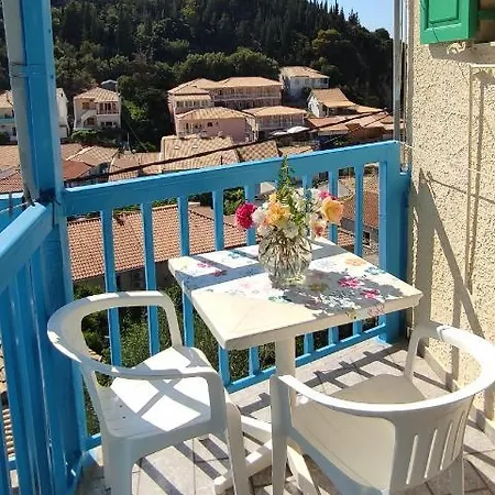 Spiros Apartmanhotel 3*