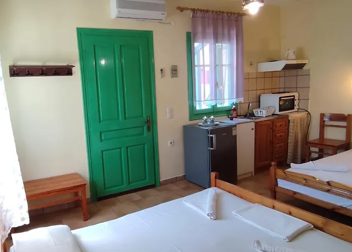 Spiros Aparthotel