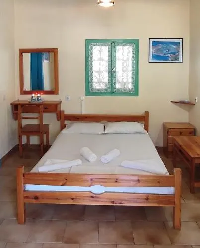 Spiros Aparthotel