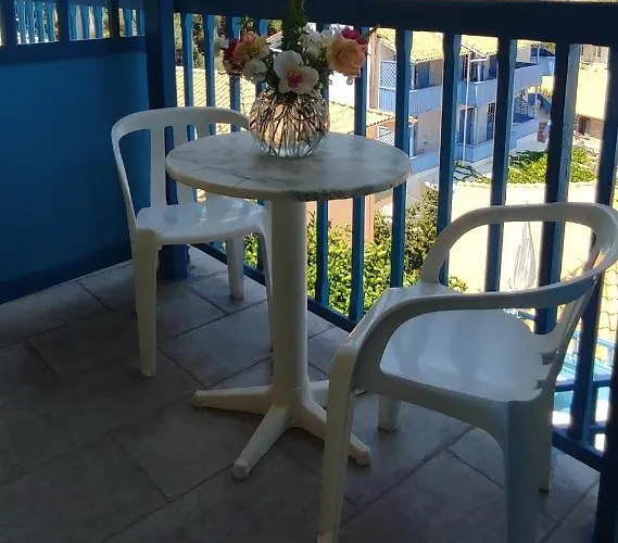 Spiros Aparthotel Áyios Nikítas